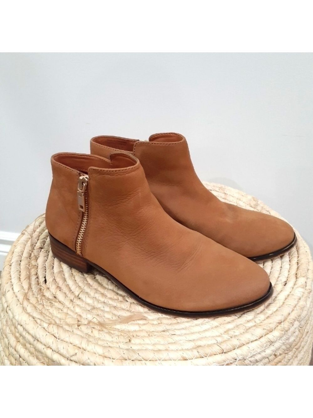 Like New Aldo Coastal Cowgirl Ankle Boot Camel Colour
